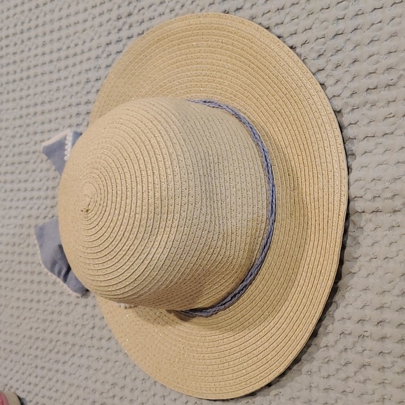 White dressy hat. New, pretty soft bow on the back. Soft blue denim in color. - Picture 1 of 4